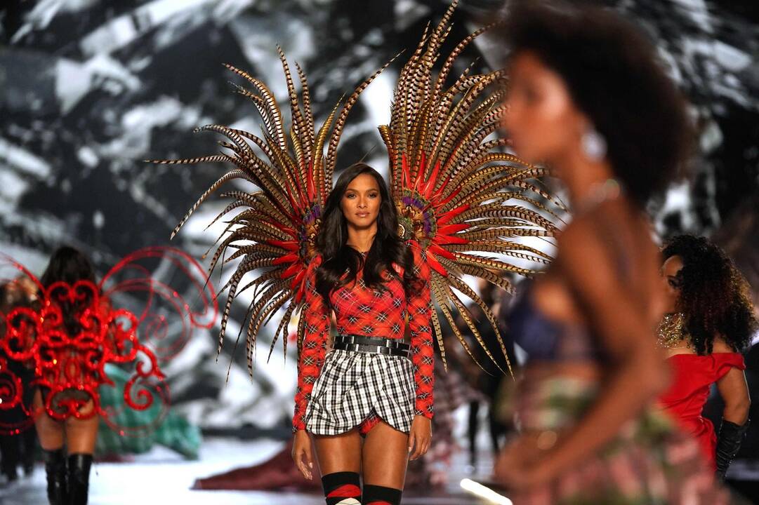 „Victoria's Secret“ šou Niujorke