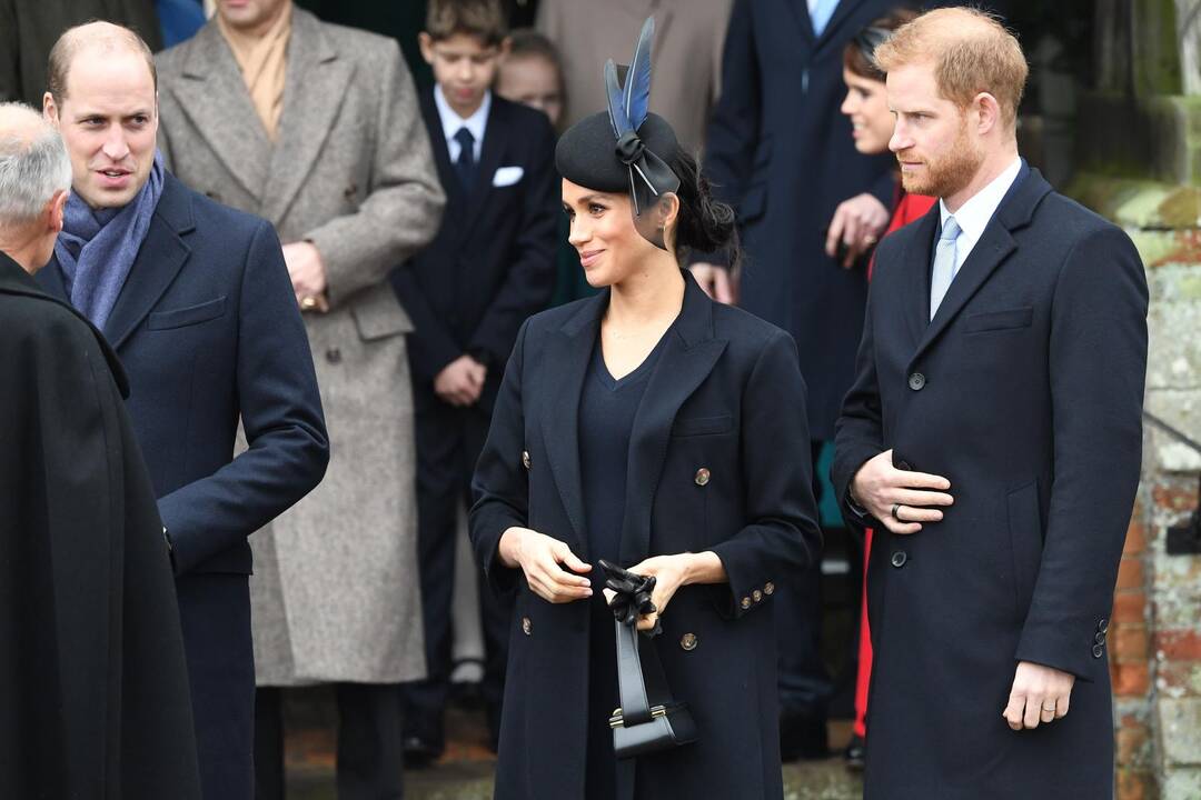 Britų karališkoji šeima švenčia Kalėdas