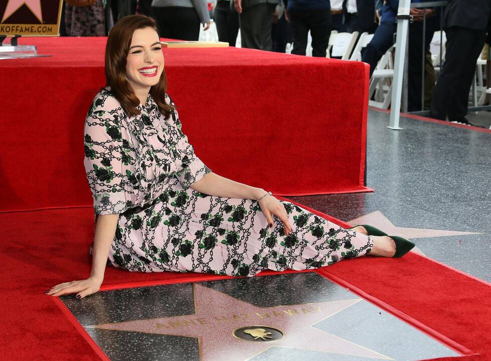 Anne Hathaway