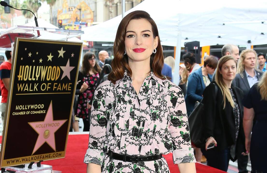 Anne Hathaway