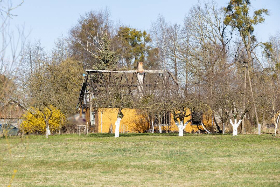 Juragių kaime degė namas