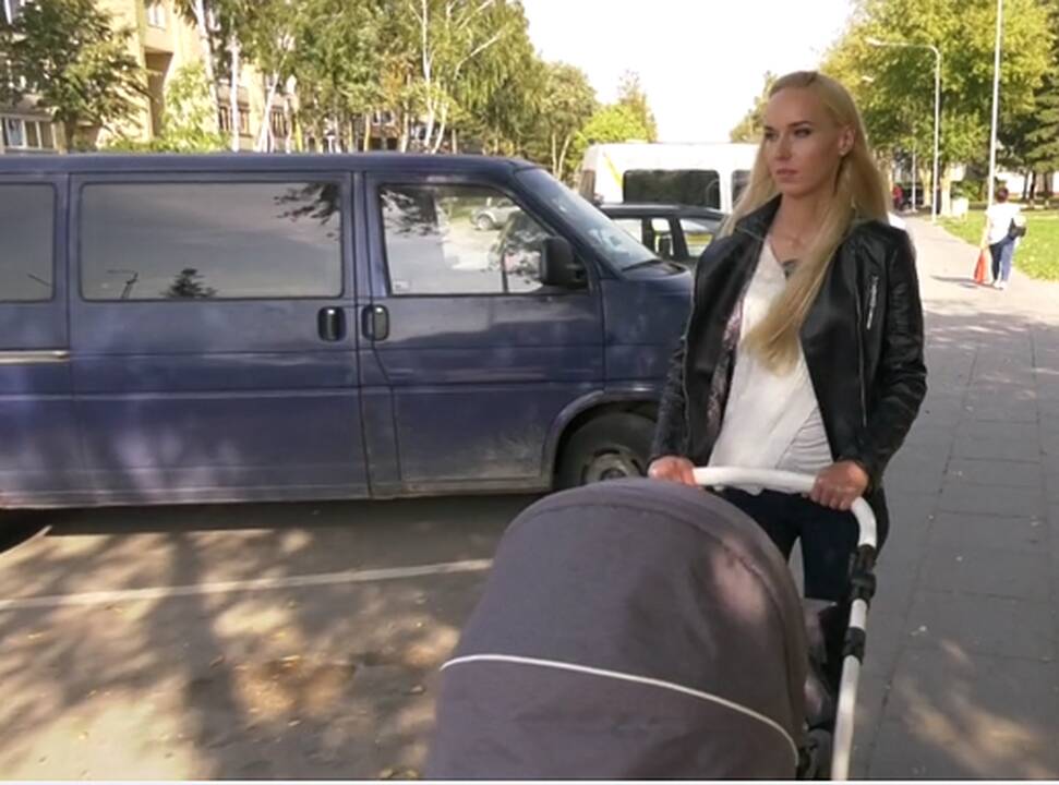 Petras Gražulis ir Birutė Navickaitė su dukra