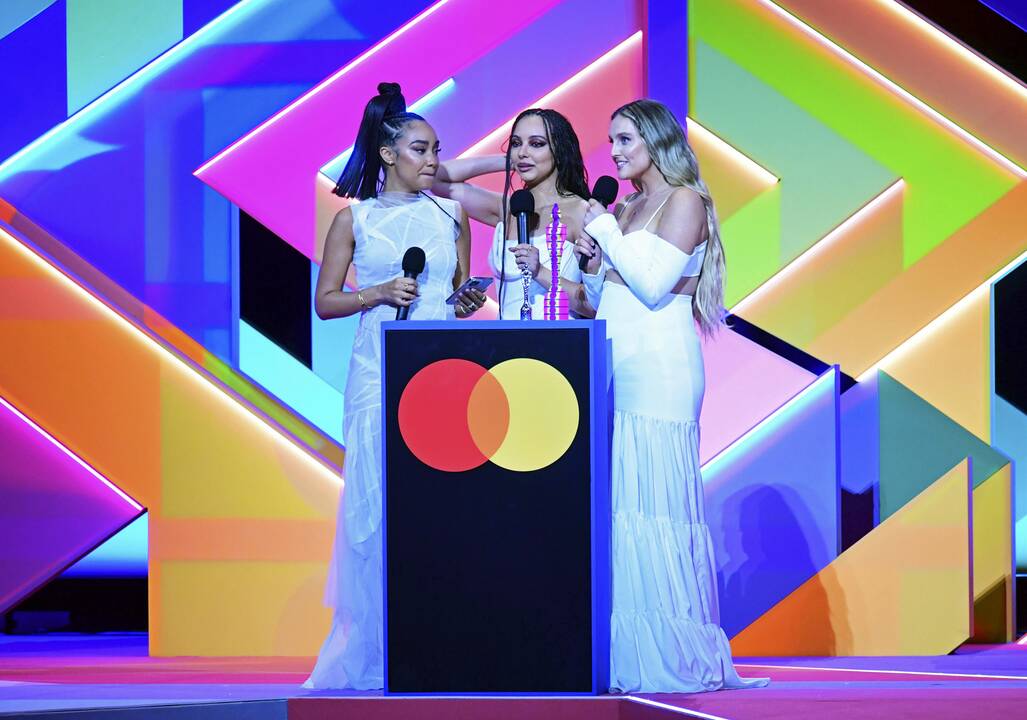Per „Brit Awards“ ceremoniją už „Metų albumą“ pagerbta Dua Lipa