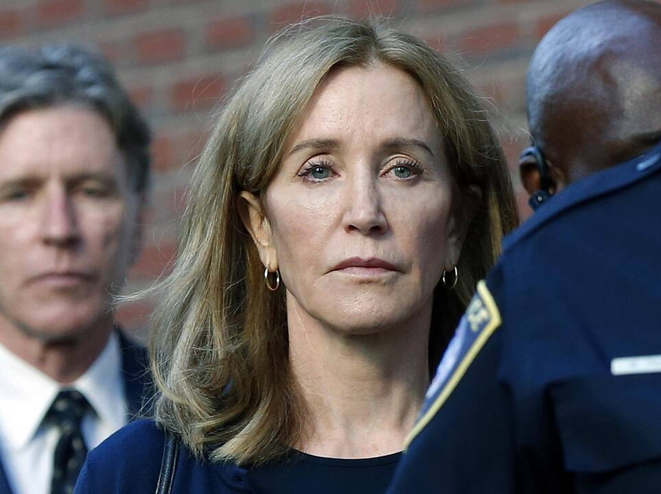 Felicity Huffman