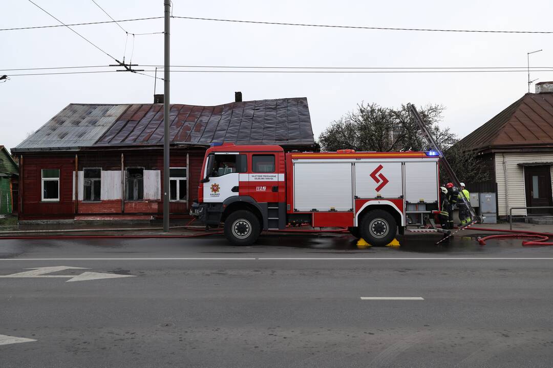 Kaune, Jurbarko gatvėje, kilo gaisras