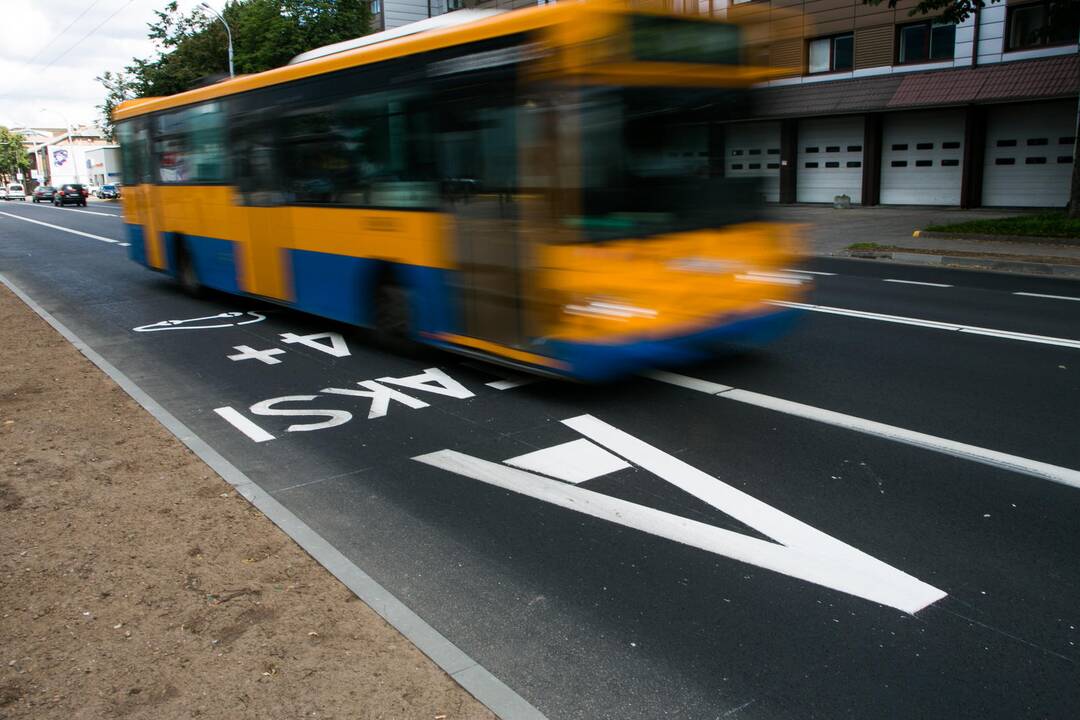 Į teršiantį viešąjį transportą – skirtingas didžiųjų miestų žvilgsnis