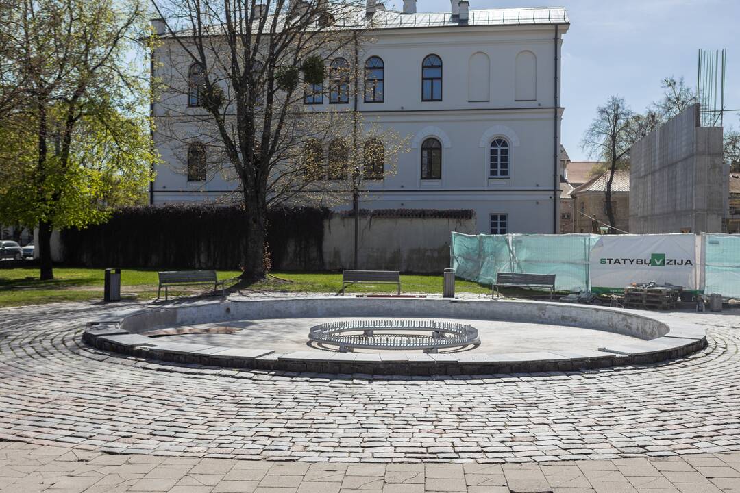 Vizija: dar pernai pristatyti planai dalį Steigiamojo Seimo aikštės užstatyti pastatais.