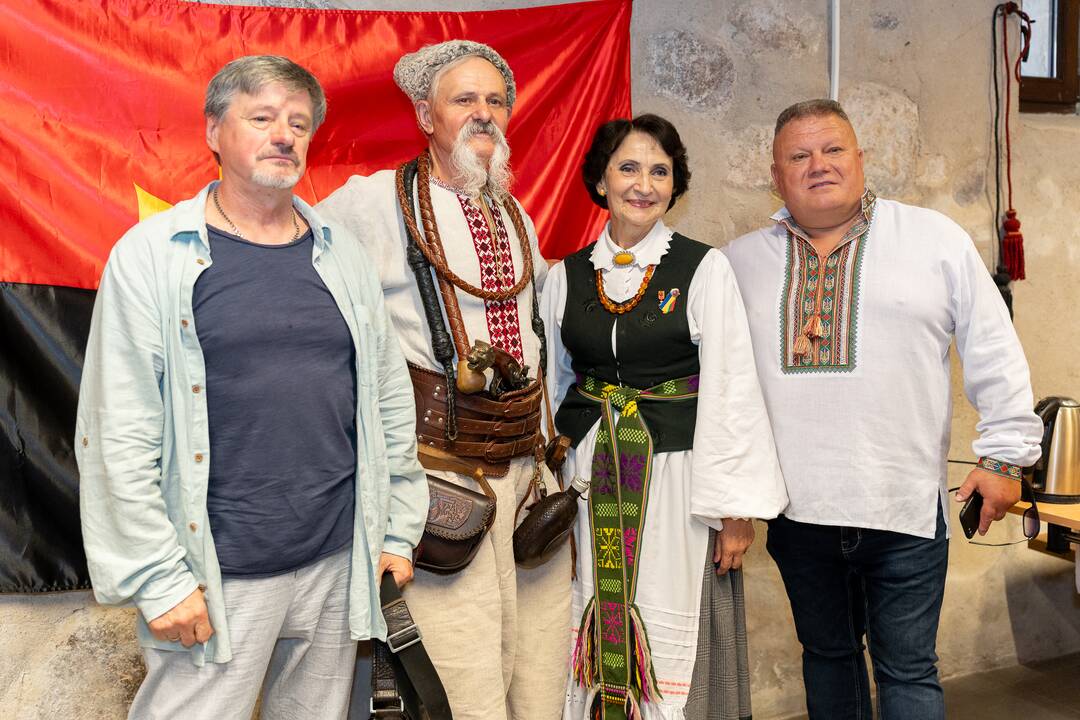 Kvietimas: tradicinio ukrainiečių gyvenimo muziejuje L. Zamenhofo gatvėje paroda „Mariupolis – nepalaužiamas“ veiks visą mėnesį.