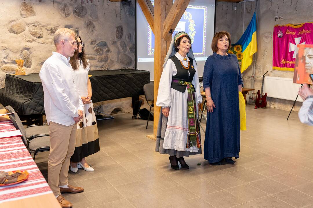 Kvietimas: tradicinio ukrainiečių gyvenimo muziejuje L. Zamenhofo gatvėje paroda „Mariupolis – nepalaužiamas“ veiks visą mėnesį.
