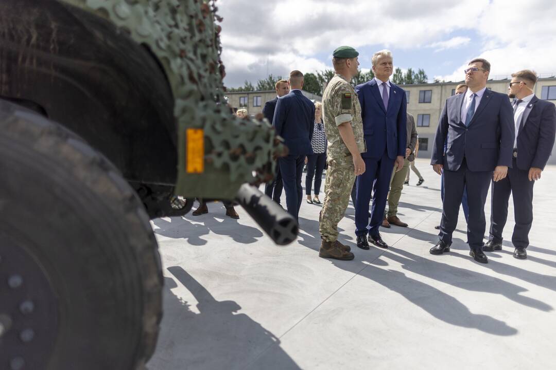 Atidarytas Šiaulių karinis miestelis