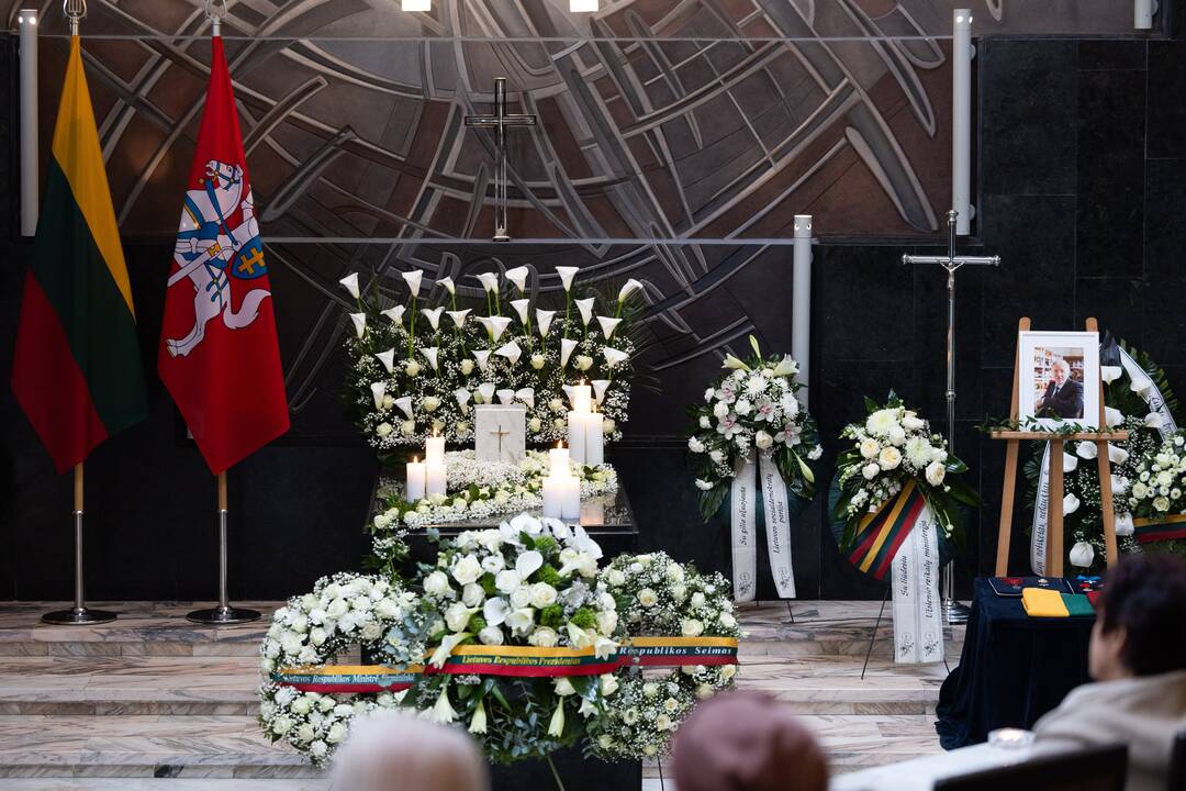 Vilniuje atsisveikinama su G. Kirkilu