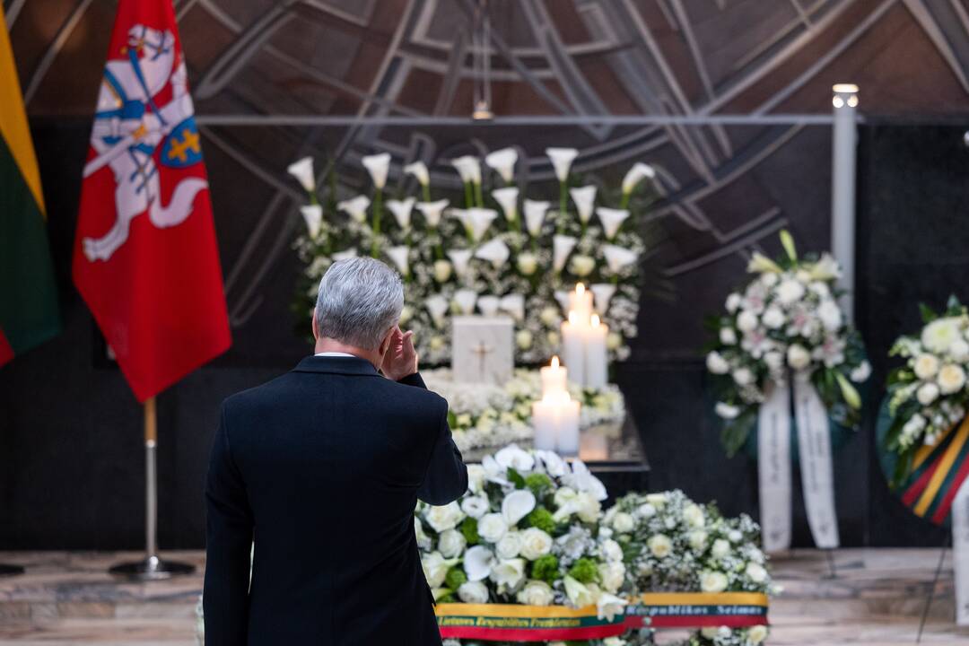 Vilniuje atsisveikinama su G. Kirkilu
