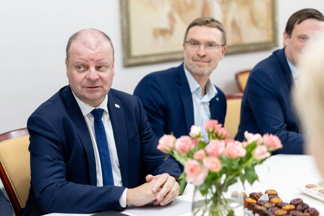 Seime susitiko „Vardan Lietuvos“ ir socialdemokratų partijos