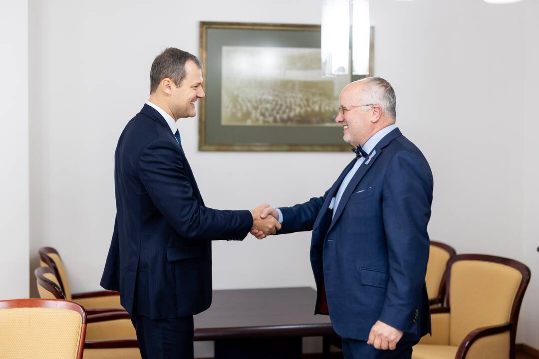 Socialdemokratų partijos atstovai susitiko su Liberalų sąjūdžio nariais