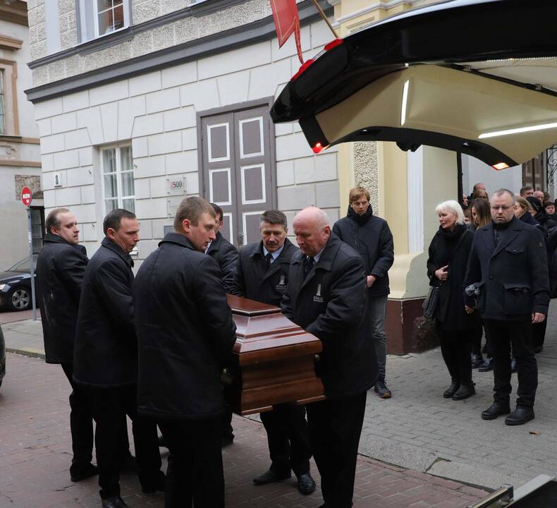 E. Nekrošiaus laidotuvės