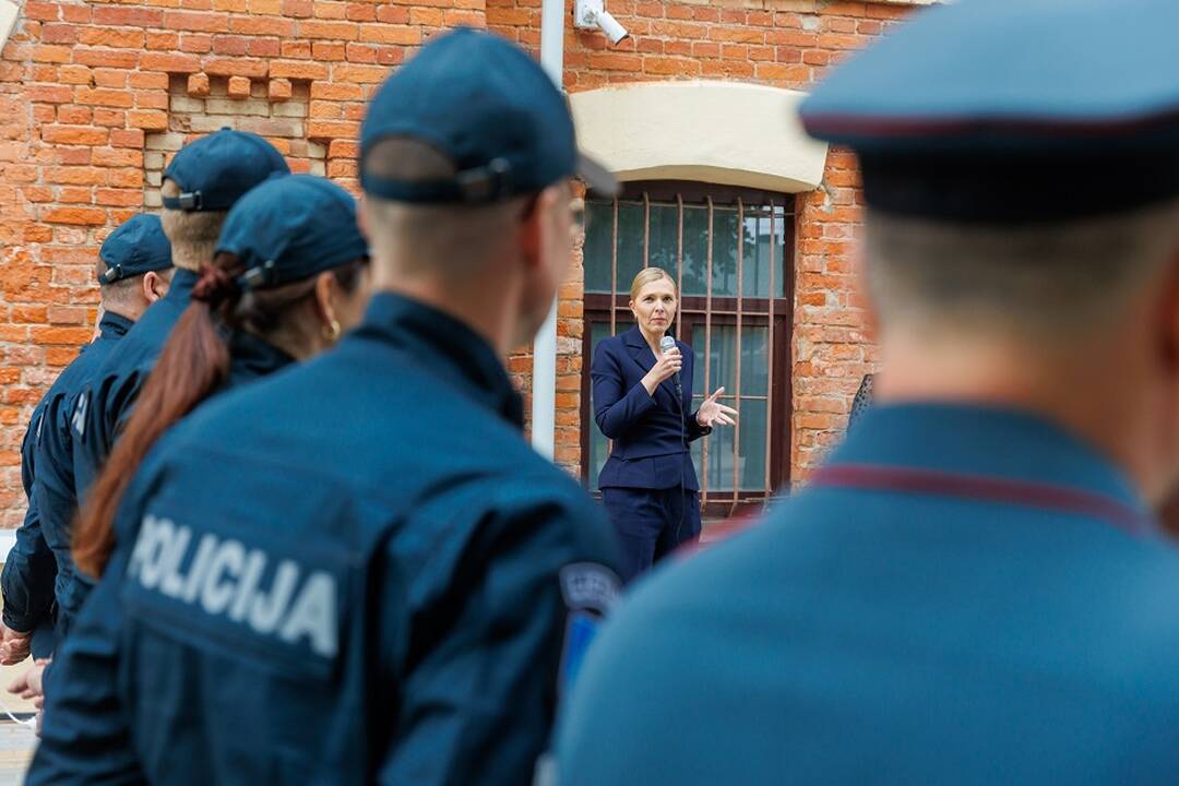 Perspėja apie pavojus dėl policijos pareigūnų trūkumo: mato dar didesnes grėsmes
