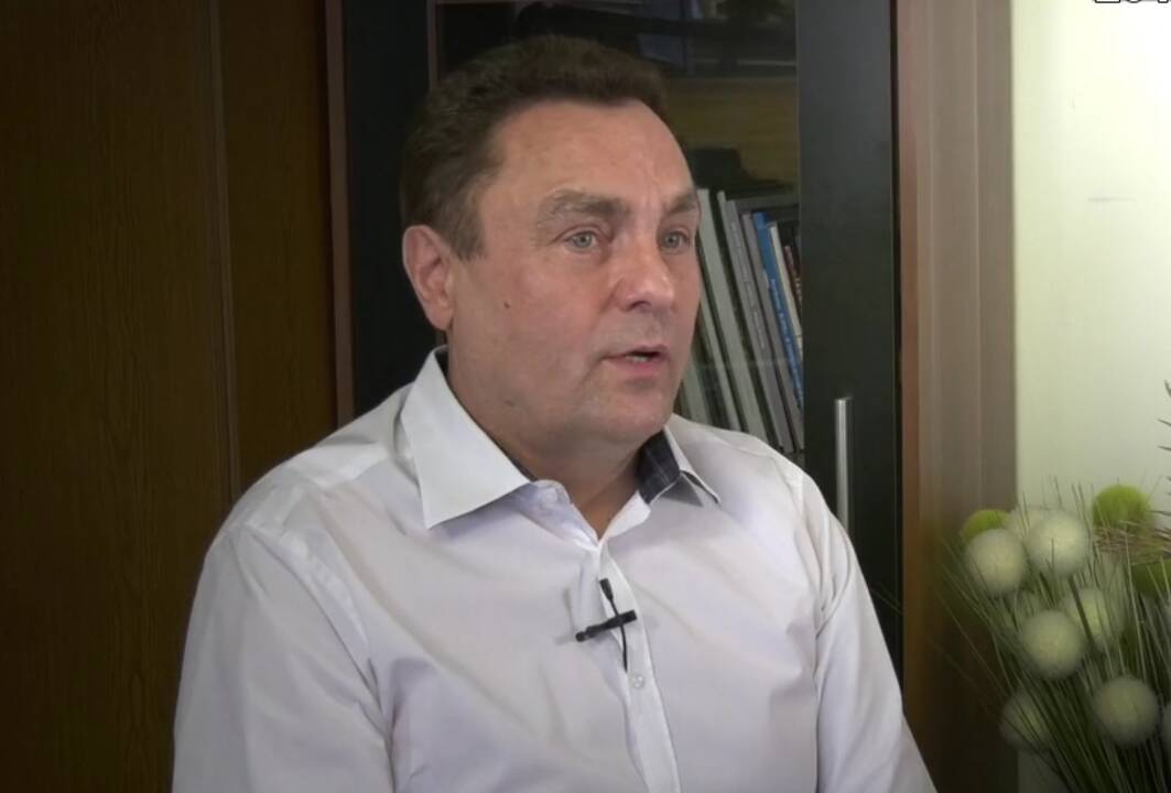 Petras Gražulis ir Birutė Navickaitė su dukra