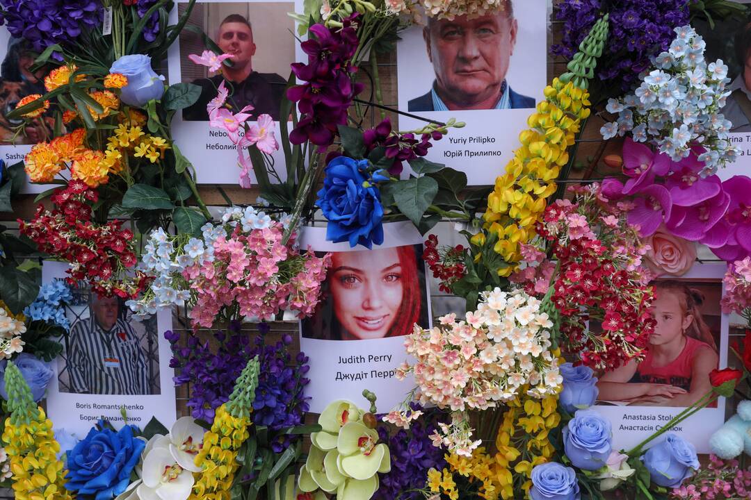 Lvivo centre esantis monumentas žuvusiems Ukrainoje