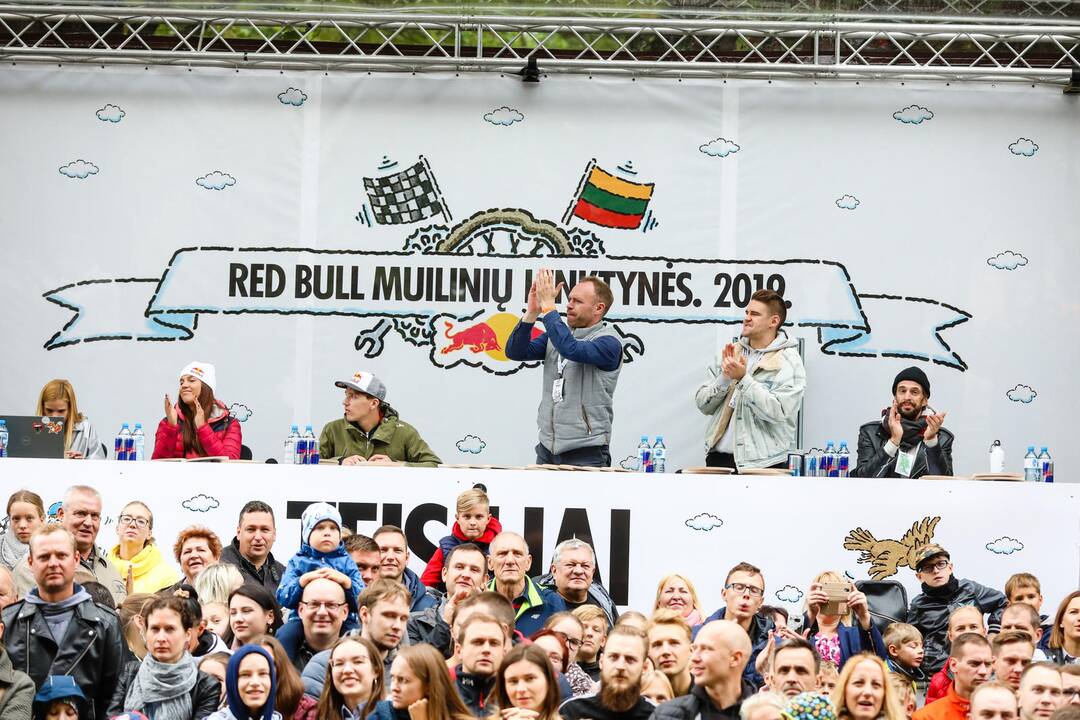 „Red Bull muilinių lenktynės“ Kaune