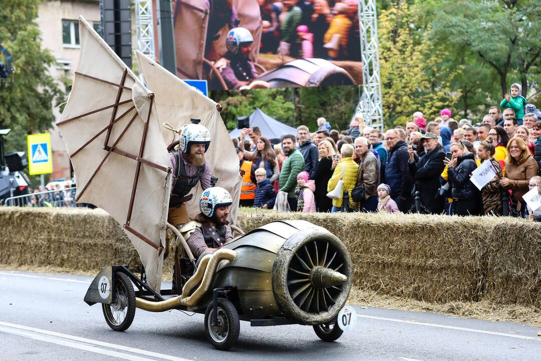 „Red Bull muilinių lenktynės“ Kaune