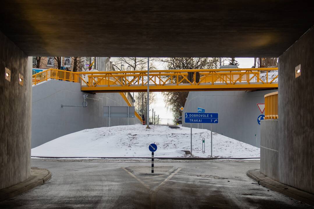 Lentvaryje atidarytas naujas tunelis po geležinkeliu