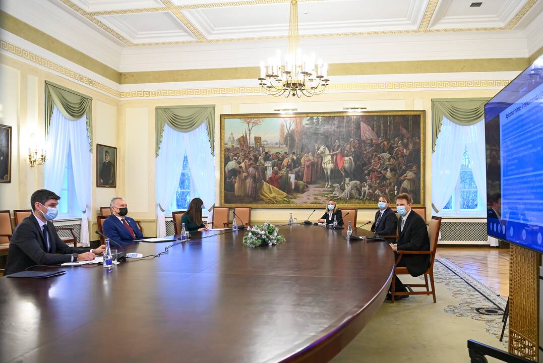 Prezidentas susitiko su Sveikatos ekspertų tarybos nariais