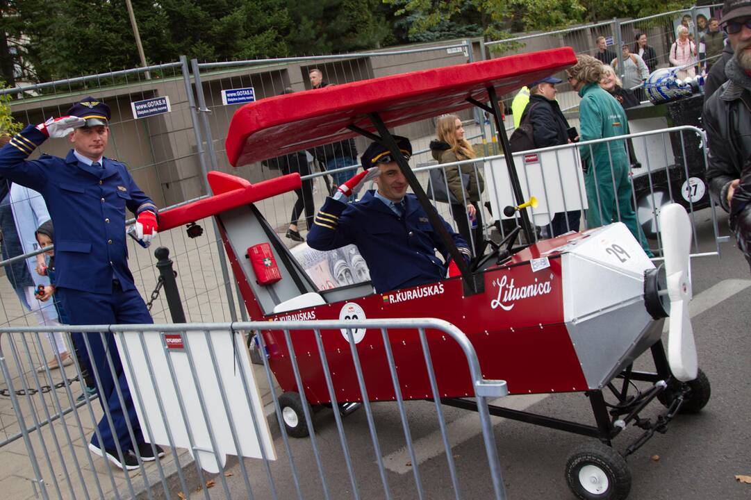 „Red Bull muilinių lenktynės“ Kaune