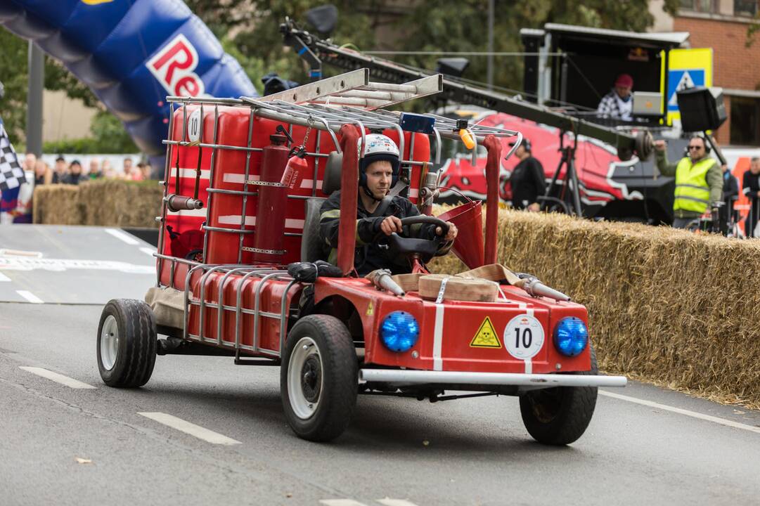 „Red Bull muilinių lenktynės“ Kaune
