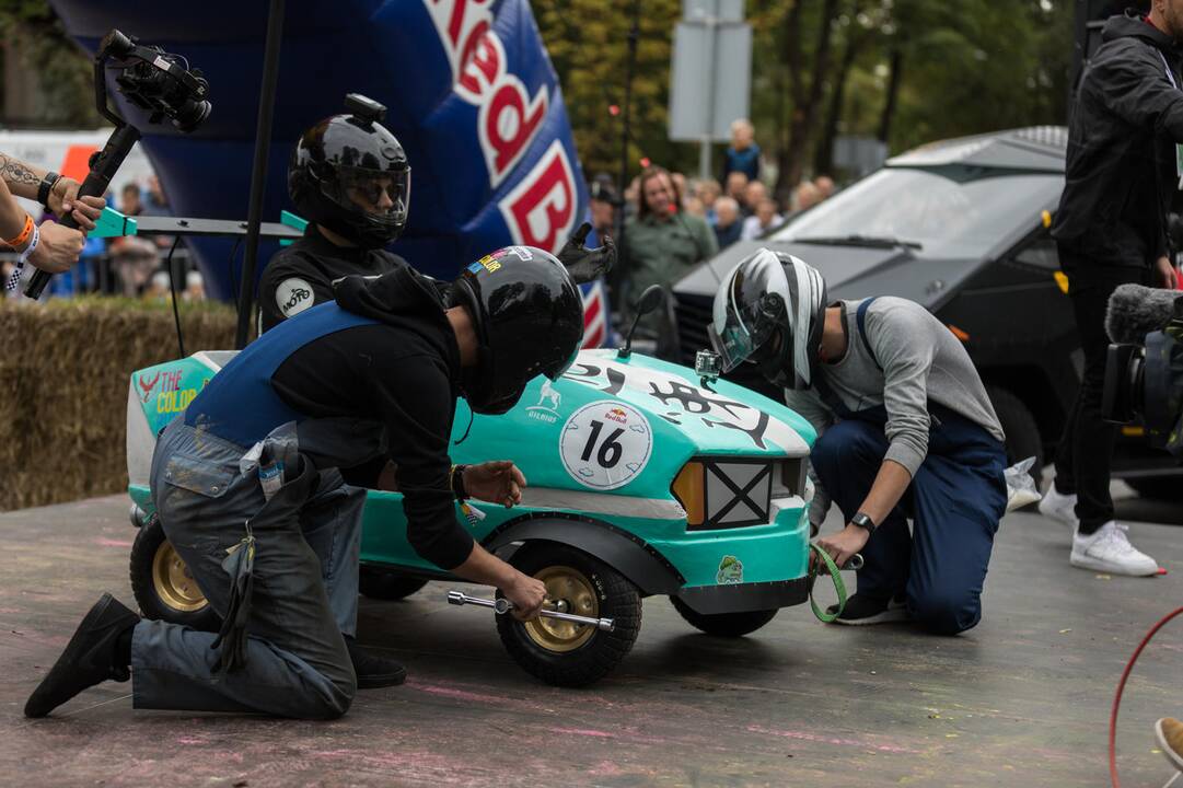 „Red Bull muilinių lenktynės“ Kaune