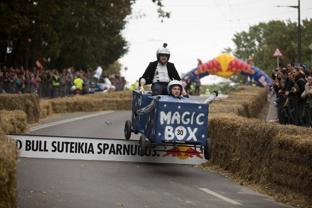 „Red Bull muilinių lenktynės“ Kaune