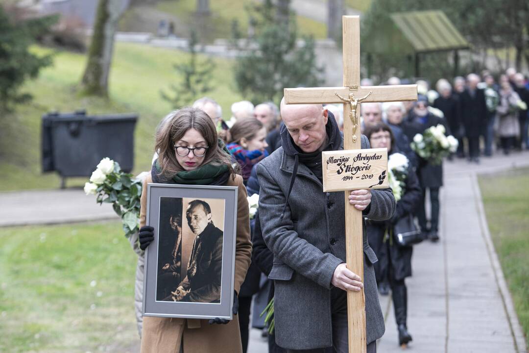 Filosofas A. Šliogeris atgulė amžinojo poilsio