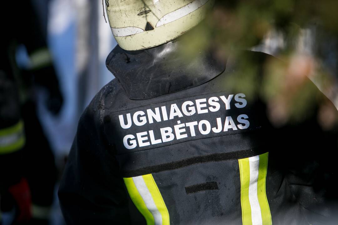 Kaune, mediniame name, kilo gaisras