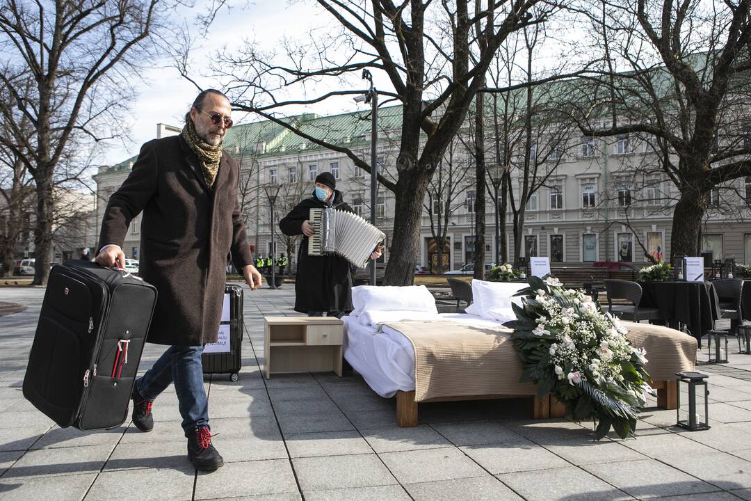 Protestas Vilniuje „Paskutinė verslo vakarienė“ 