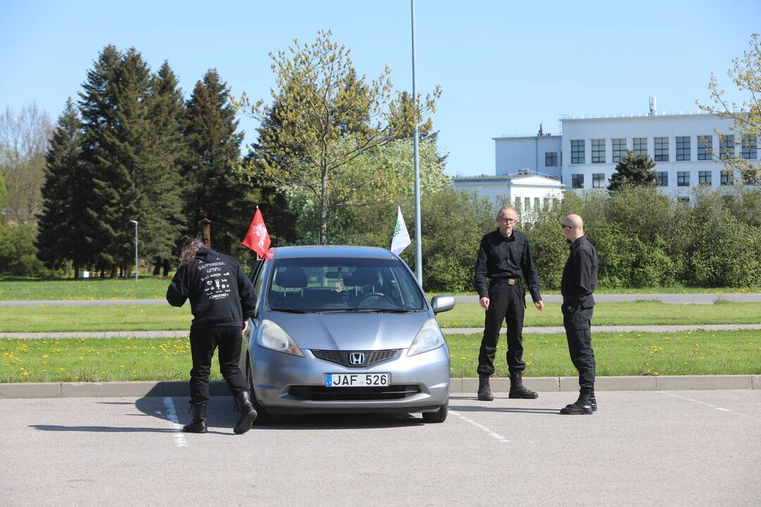 „Didžiojo šeimos gynimo maršo“ dalyvių pasiruošimas Akademijoje
