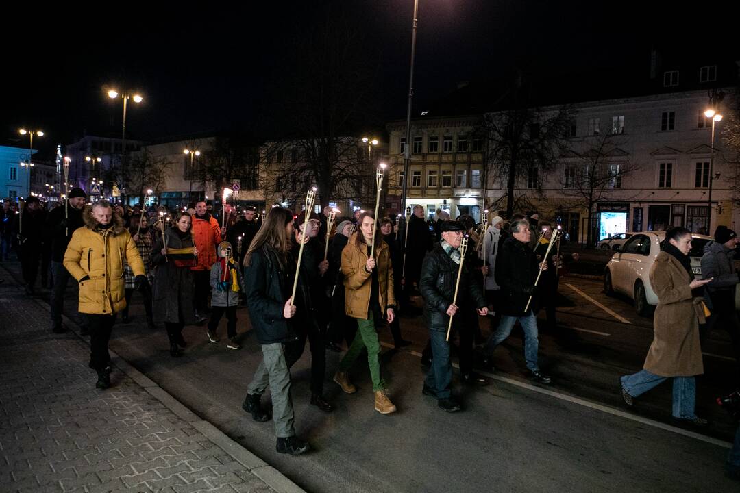 Eitynės su deglais Vilniuje