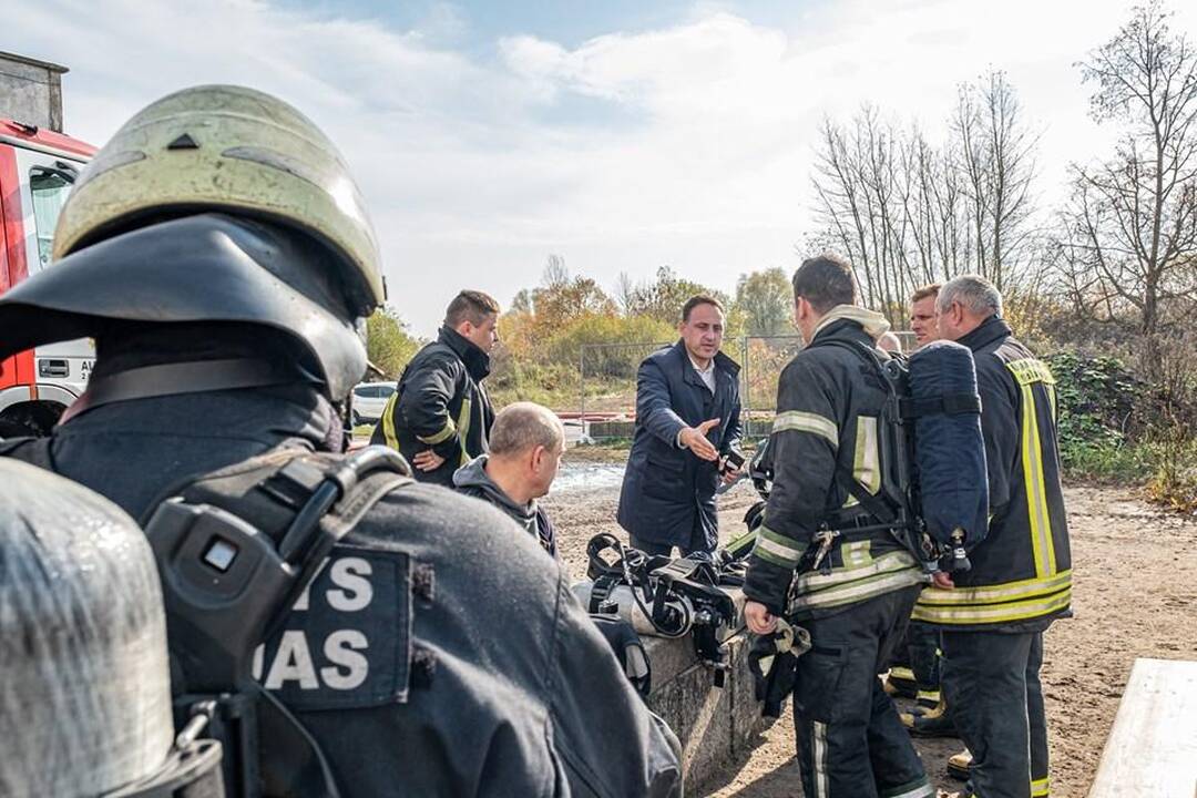Valstybės ekstremalių situacijų komisija apsilankė Alytaus gaisravietėje