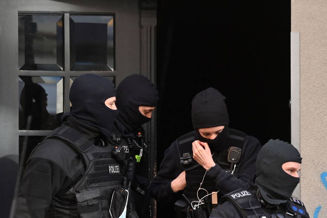 Vokietijos policija surengė operaciją prieš dvi organizuotas nusikalstamas grupuotes