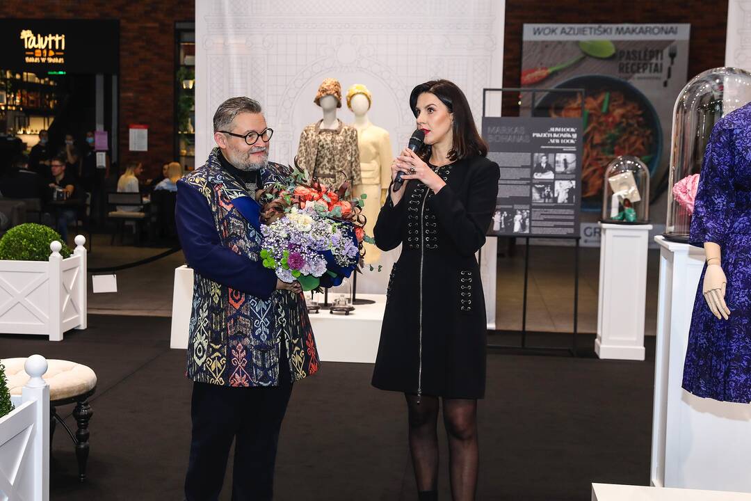Iš fondų: mados istorikas A.Vasiljevas supažindina visuomenę su Prancūzijos aukštosios mados namų novatoriška istorija ir palikimu.