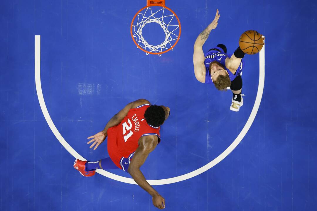 Ignas Brazdeikis (dešinėje)