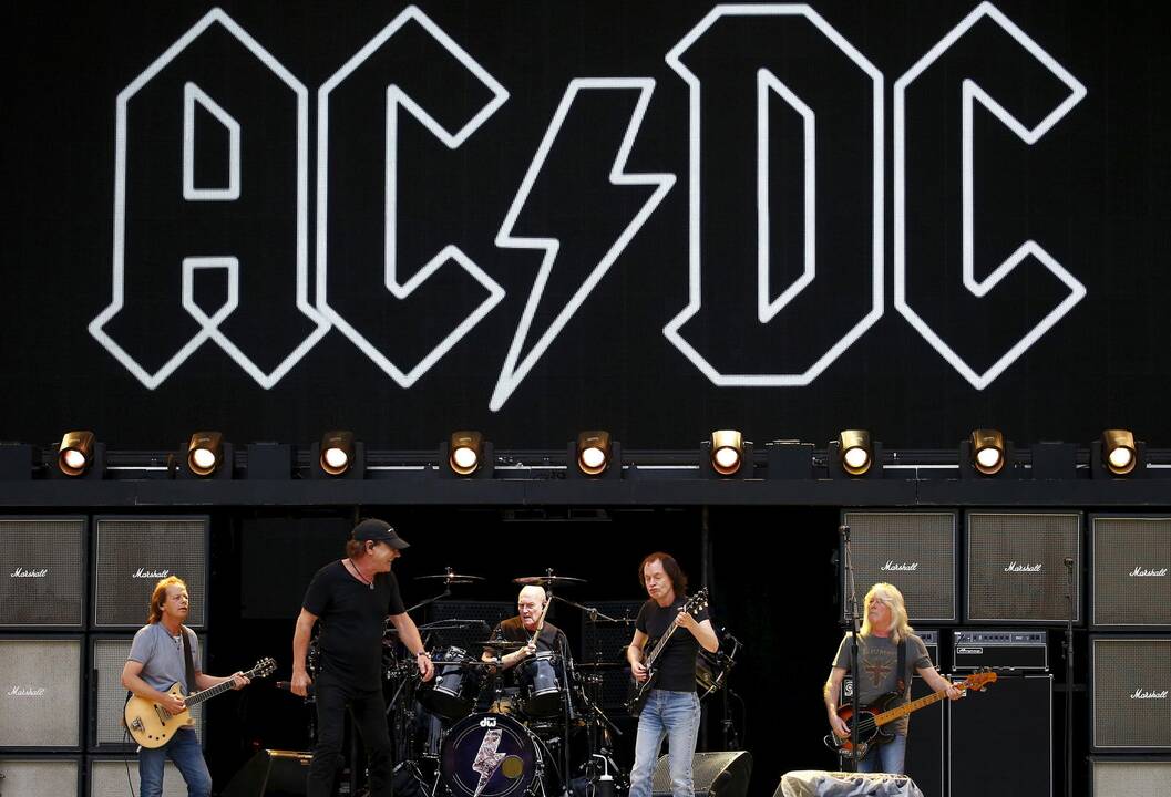 Liūdna prognozė: AC/DC vokalistas gali apkursti