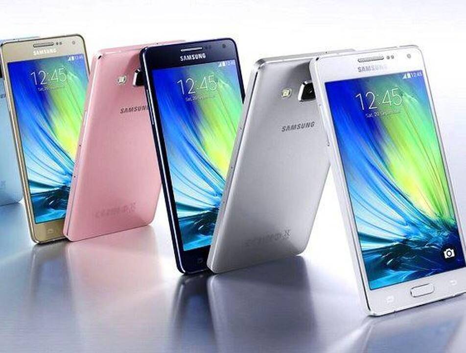 "Samsung" pristatys naują telefono modelį