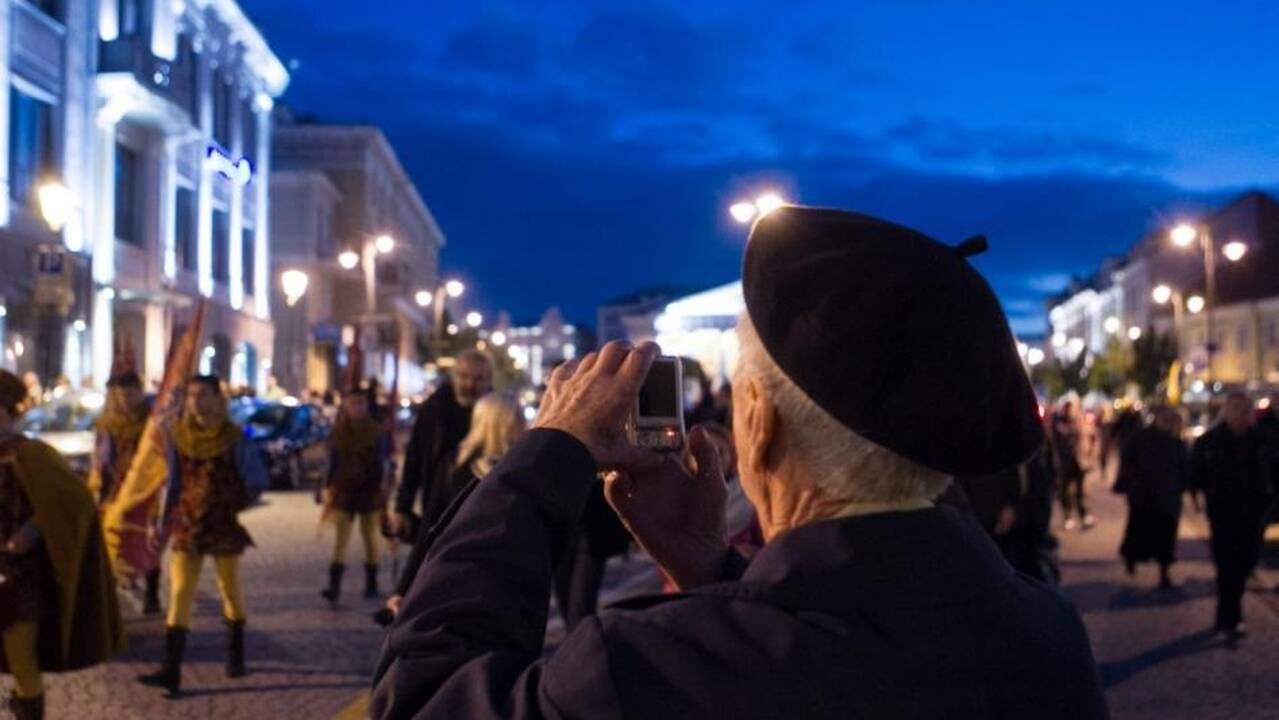 Technologijos senjorams: didinamasis stiklas telefone ir dar šis tas