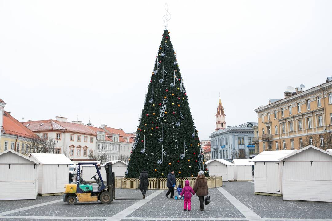 Vilniaus rotušėje - tarptautinė Kalėdų mugė