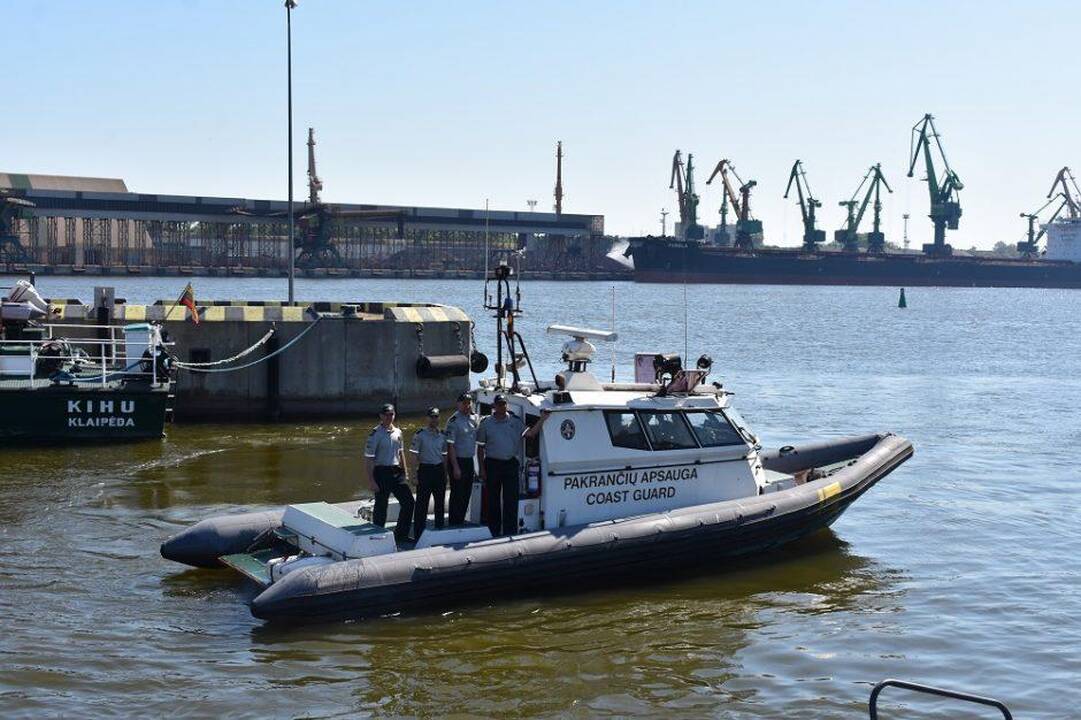 Lietuvos pasieniečiai išvyksta į tarptautinę operaciją prie Italijos krantų