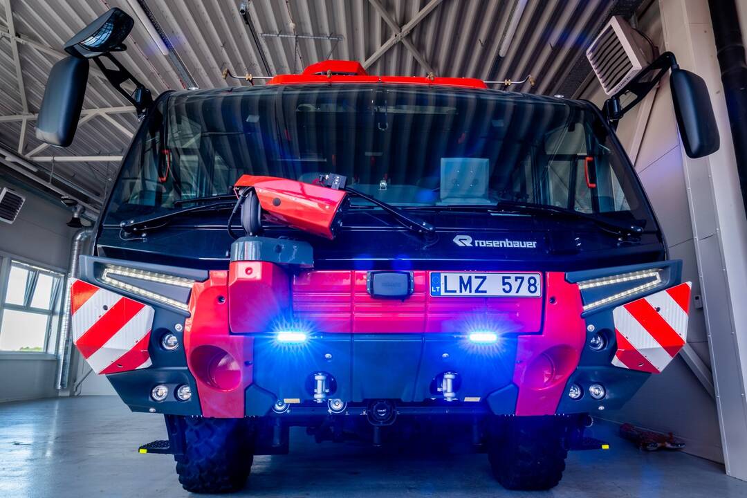 Pirkinys: "Rosenbauer Panther" mašinos pasižymi ne tik išskirtine išvaizda, bet ir technine specifikacija.