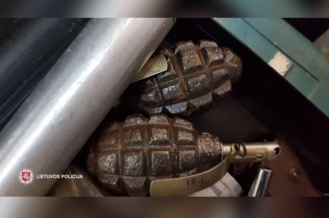 Operacija: aiškėja, kad tarp ginklų prekeivių figūruoja ir buvusio KGB veikėjo pavardė.