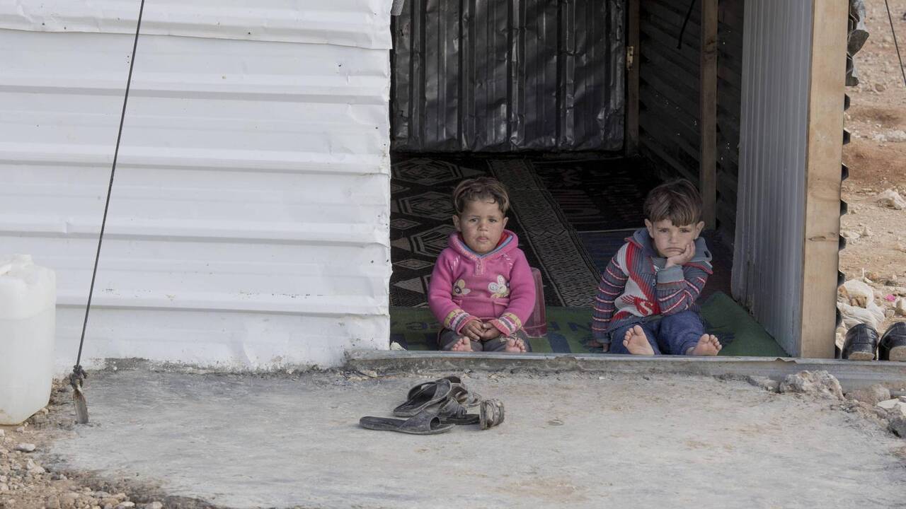 Kadrai iš filmo "Salam, kaimyne"