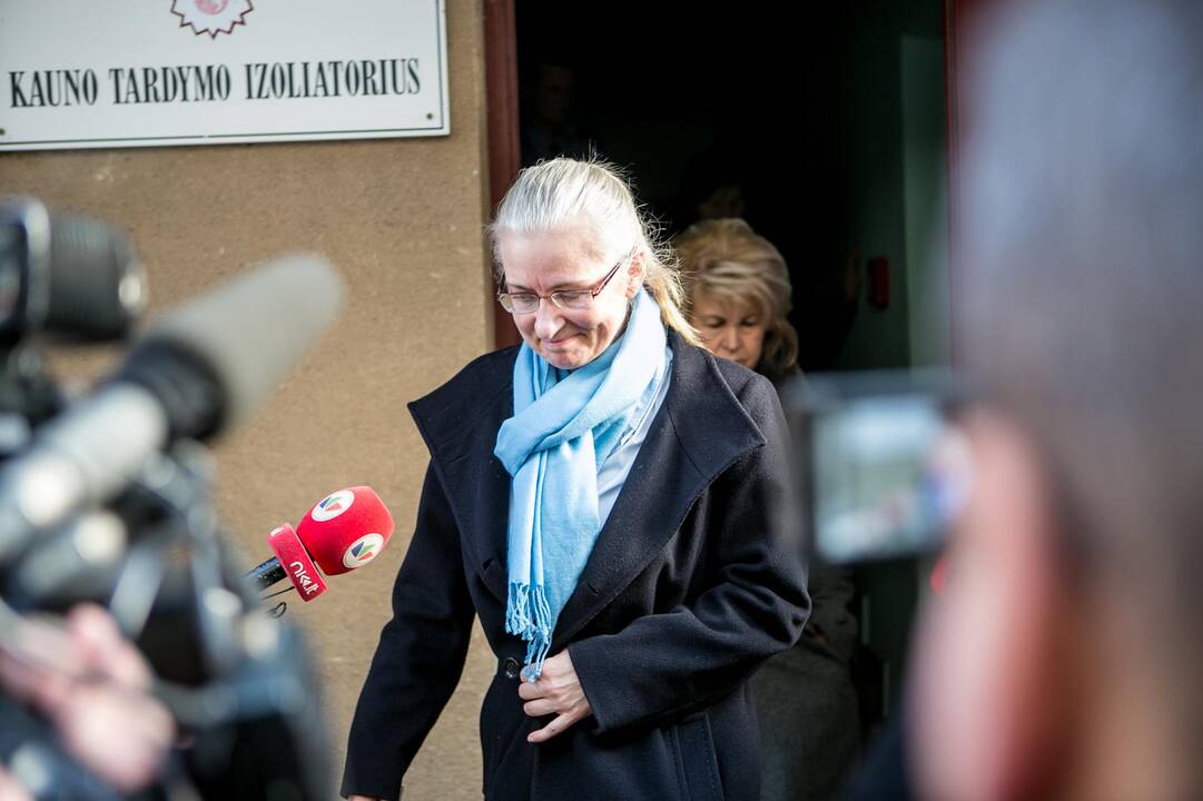 N. Venckienė iš Kauno tardymo izoliatoriaus išėjo į laisvę