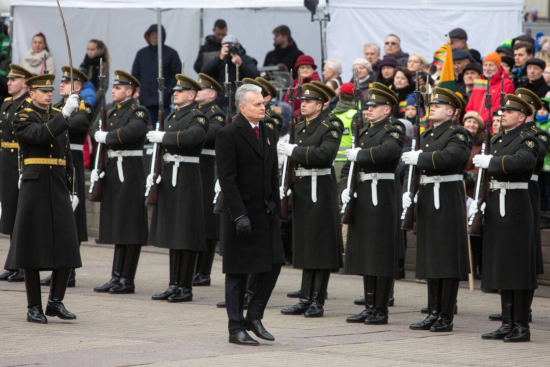 Trijų Baltijos valstybių vėliavų pakėlimo ceremonija S. Daukanto aikštėje