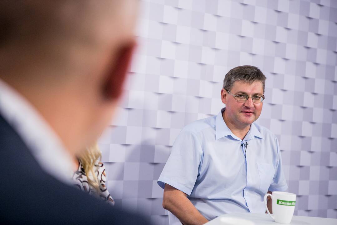 Gražvydas Muižys (iš kairės), Eglė Andriuškienė, dr. Dainius Žvirdauskas